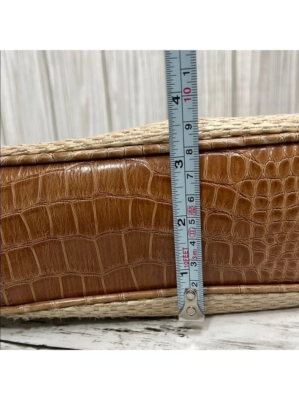 Liz Claiborne Boho Y2K Woven Straw Shoulder Bag Beige with Brown Faux Croc Trim